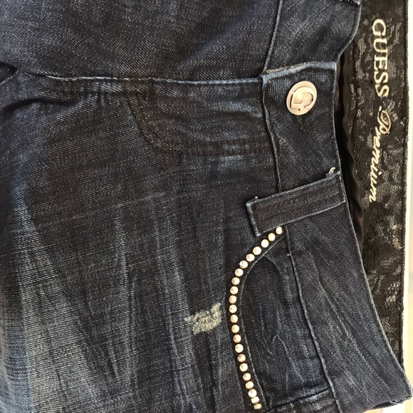 Guess premium denim with stone details. - Picture 8 of 15